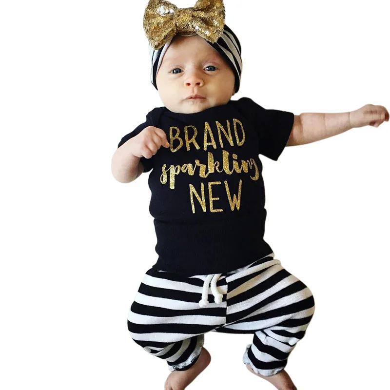 Милый Летний комплект одежды для маленьких девочек хлопковая черная футболка +