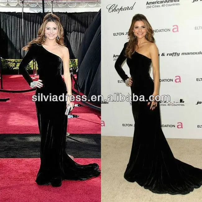 Short Train long sleeve dress celebrity 