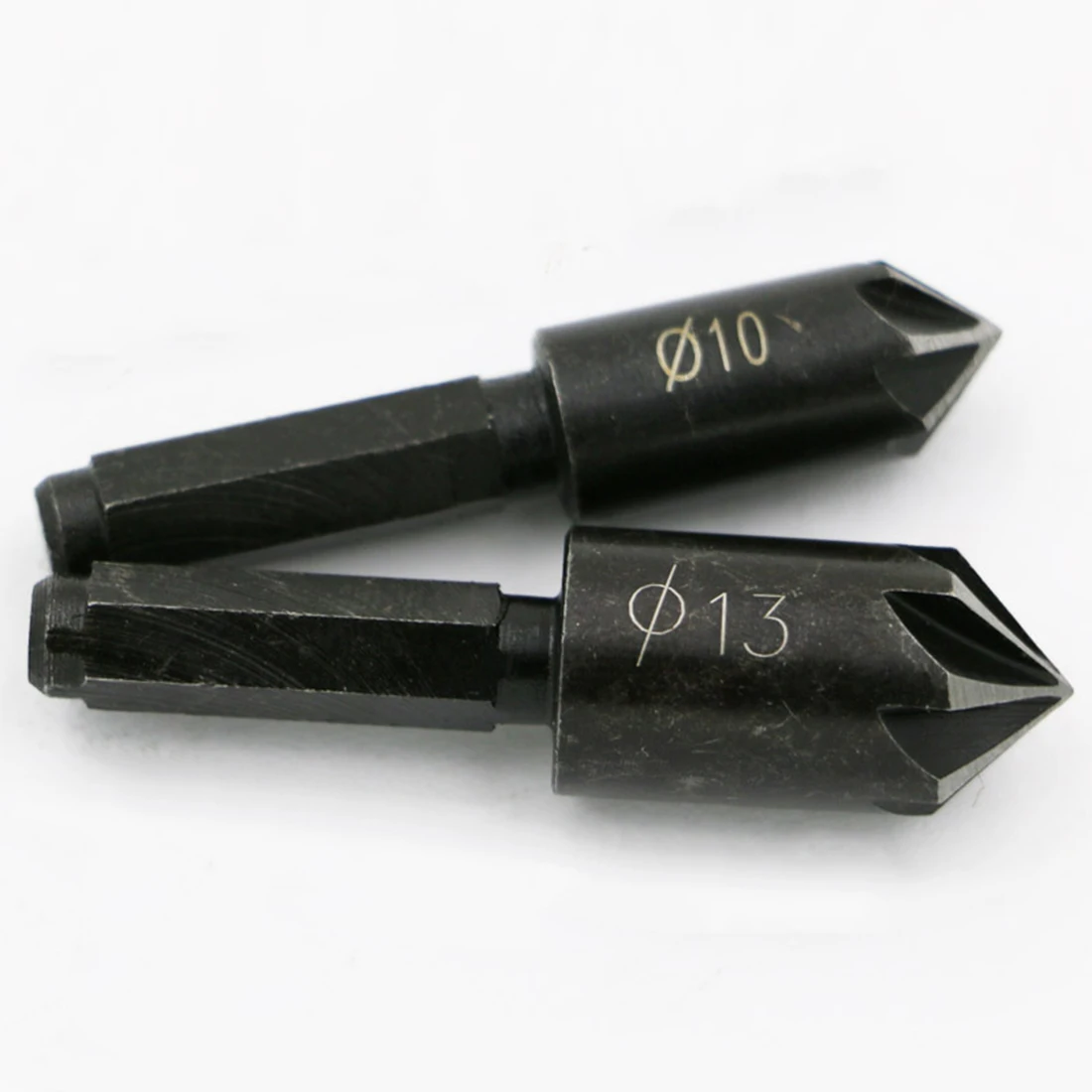 Сверло зенковочное из быстрорежущей стали с 7 канавками и шестигранным