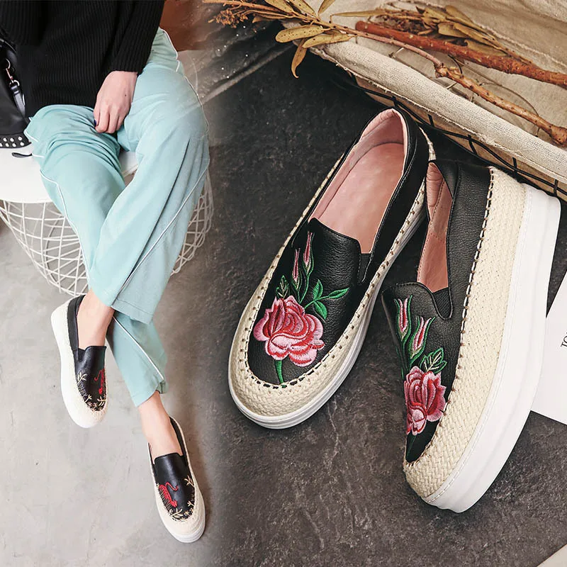2017 Плюс Размер Обуви Женщина Квартиры Платформа Мокасины Вышивка Лианы