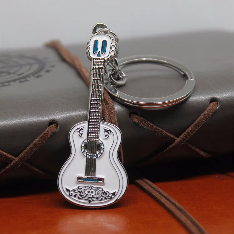 Movie Cocoes брелок-гитара Мигель гитара модель брелок детские подарки - Цвет: Guitar keychain