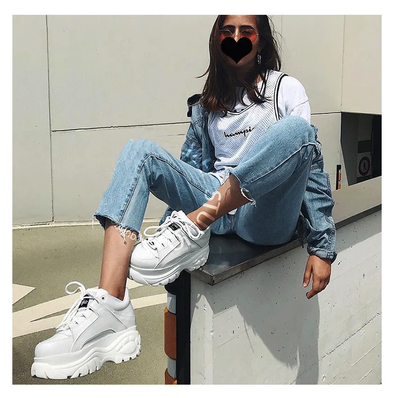 Женские кроссовки; коллекция года; модные кроссовки из натуральной кожи на платформе; женская обувь для отдыха с высоким берцем; спортивная обувь для бега