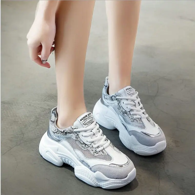 2019 New women running shoes Breathable Sports walking Jogging Woman Sneakers Lightweight and comfortable sneakers C31-71 | Спорт и