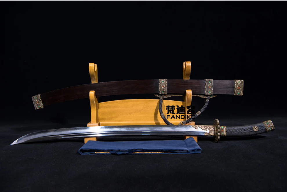 High-quality goods Hand-made Folded steel+clay tempered Ebony Chinese Qing Dynasty Sword Very Sharp Qing dao Scabbard of square