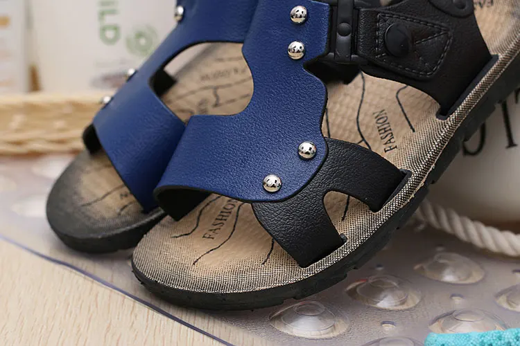 Лидер продаж 2020 летняя детская обувь сандалии для мальчиков модные Нескользящие