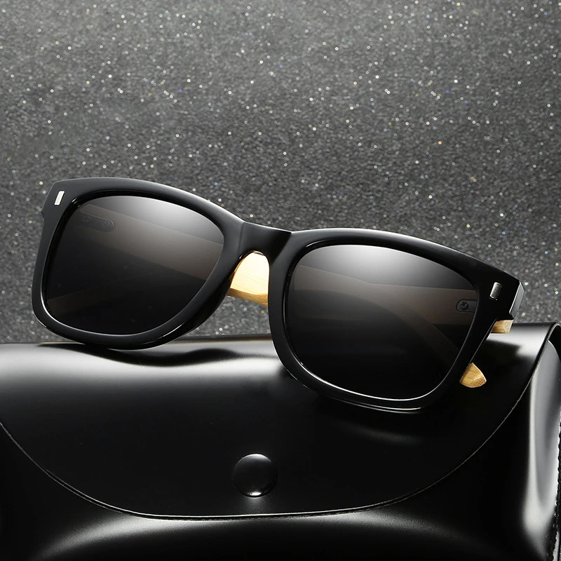 Солнцезащитные очки Мужские поляризационные в чёрной оправе для
