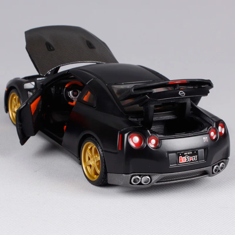 Maisto 1:24 GTR крутой черный автомобиль литье под давлением для Nissan открытая крышка