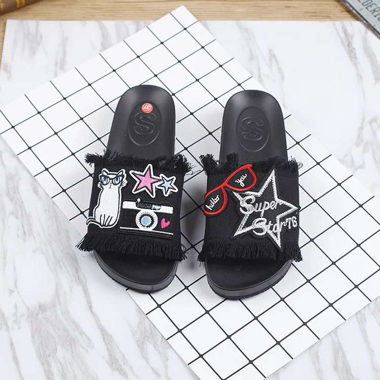 

2021 Summer New Embroidery Women's Black Open Toe Slippers Tassel Denim Womens Casual Shoes