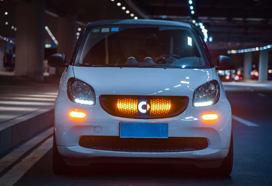 Бампер Решетка Светодиодный светильник для Smart светодиодный логотип лампа светодиодный привод светильник светодиодный течет Бег сигнал поворота
