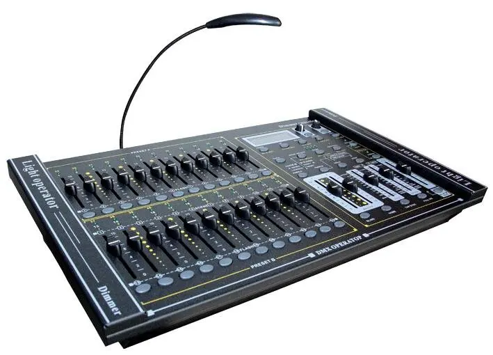 

48-канальная консоль DMX-512 диммирования