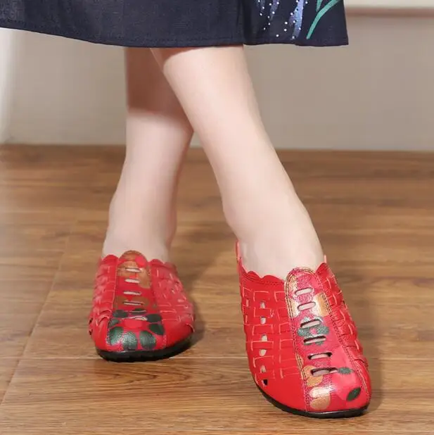 

2021 Summer Genuine Leather Mother Slippers Ladies Elderly Soft Bottom Shoes Woman Flat Female Slippers Size 35-40