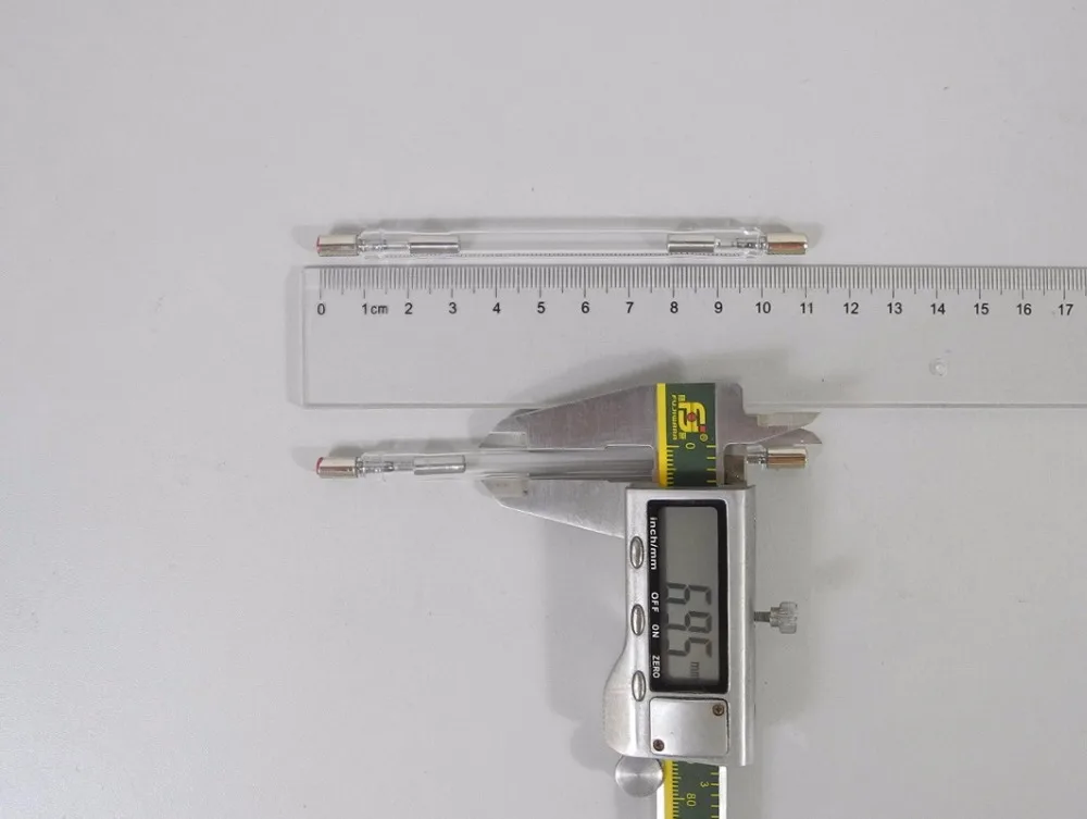 

laser lamp for YAG system size : 6*70*135mm + caps 145 ,RSD lamp for tattoo removal system
