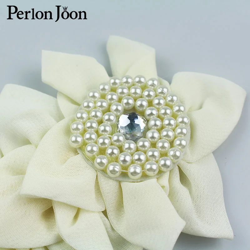 1 PCS Hot white pearl beaded leaf chiffon fabric Epaulette handmade craft sew on clothing hat decoration SG015 | Дом и сад