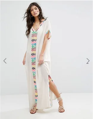

Embroidery Bohemian V-neck Dress