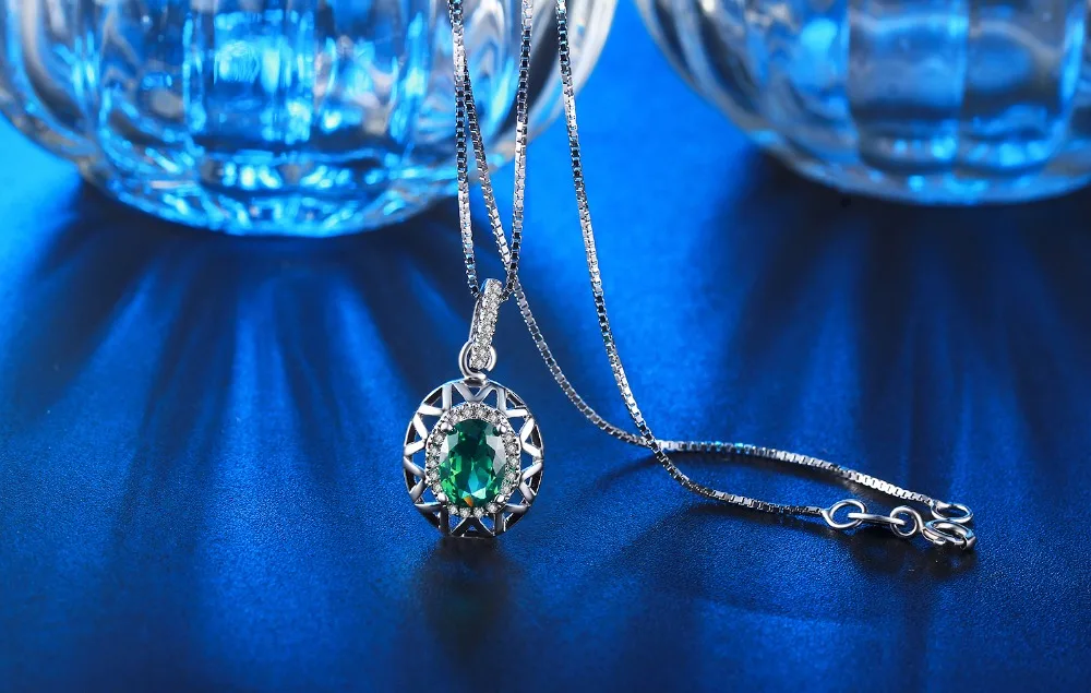 Набор из ожерелья и кольца с зеленым камнем кристаллами 1 ожерелье кольцо белый