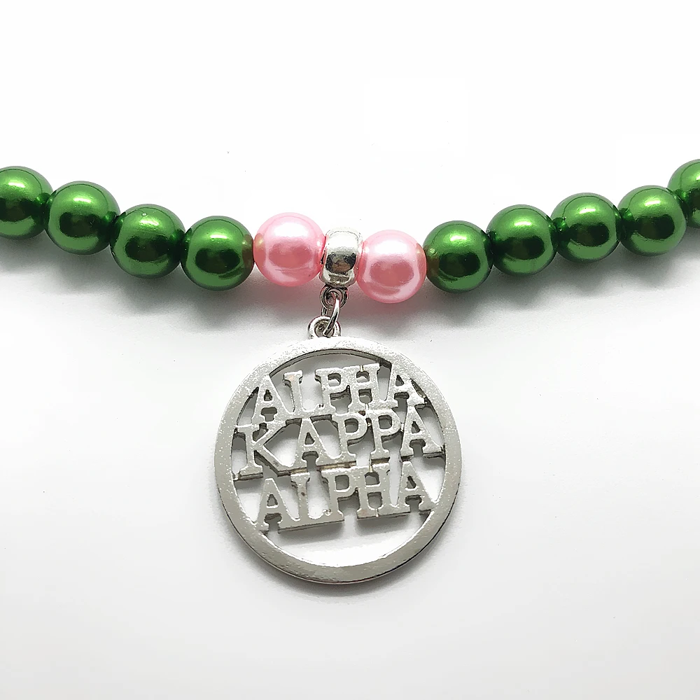 Exquisite AKA sorority society ALPHA K ALPHA metal pendant green pink simulation pearl necklace