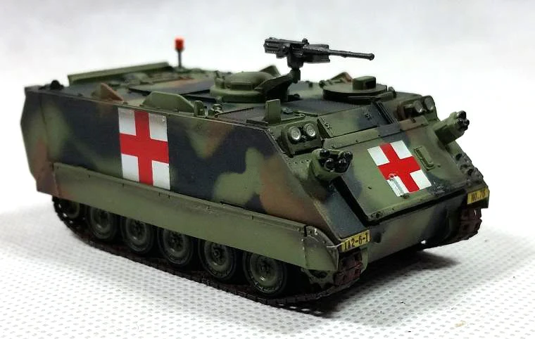 TRUMPETER 1: 72 армейская M113A2 гусеничная бронированная модель скорой помощи 35007|ambulance