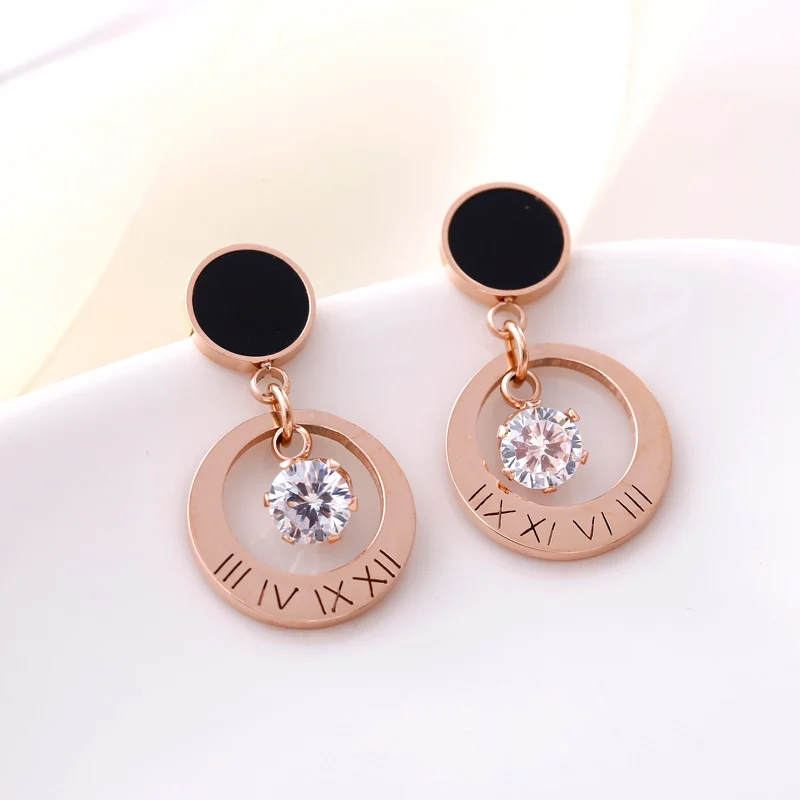 

YUN RUO 2019 Fashion Roman Numerals Round Stud Earring Woman Rose Gold Color Titanium Steel Jewelry Birthday Gift Never Fade