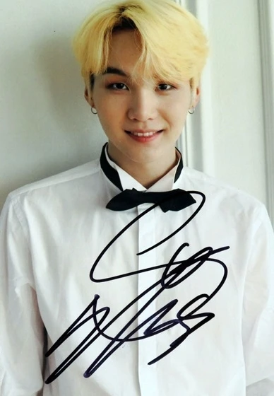 Подписанный Bangtan Boys SUGA фото с автографом LOVE YOURSELF TEAR K POP 6 дюймов Бесплатная
