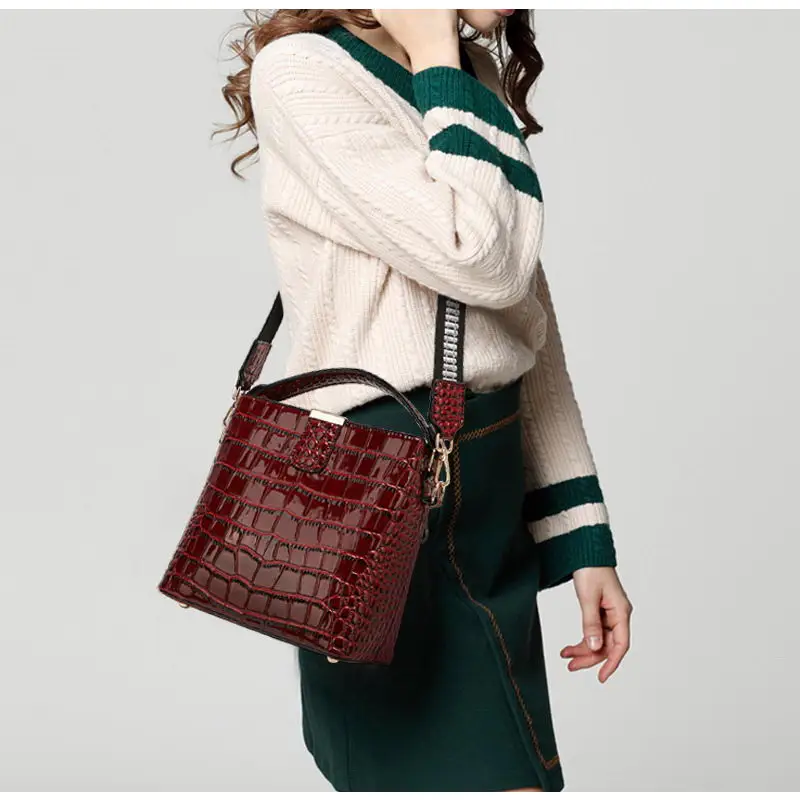 DIINOVIVO Retro Alligator Pattern Bucket Female Bag Patent Leather Bags For Women Bag Handbag Small Shoulder Bag Wallet WHDV1157