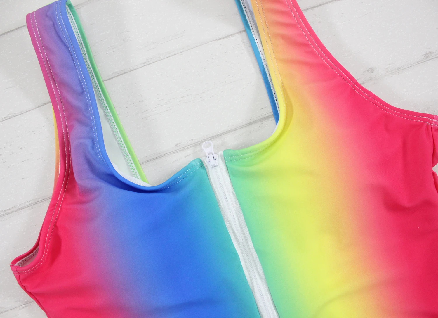 Купальник с треугольным вырезом Радужный на молнии 2017 | Спорт и развлечения