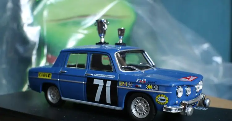Высокая моделирования RENAULT8 модель, 1:43 сплав Renault ралли 1962#71 Чемпионат автомобиль, Коллекция Модель