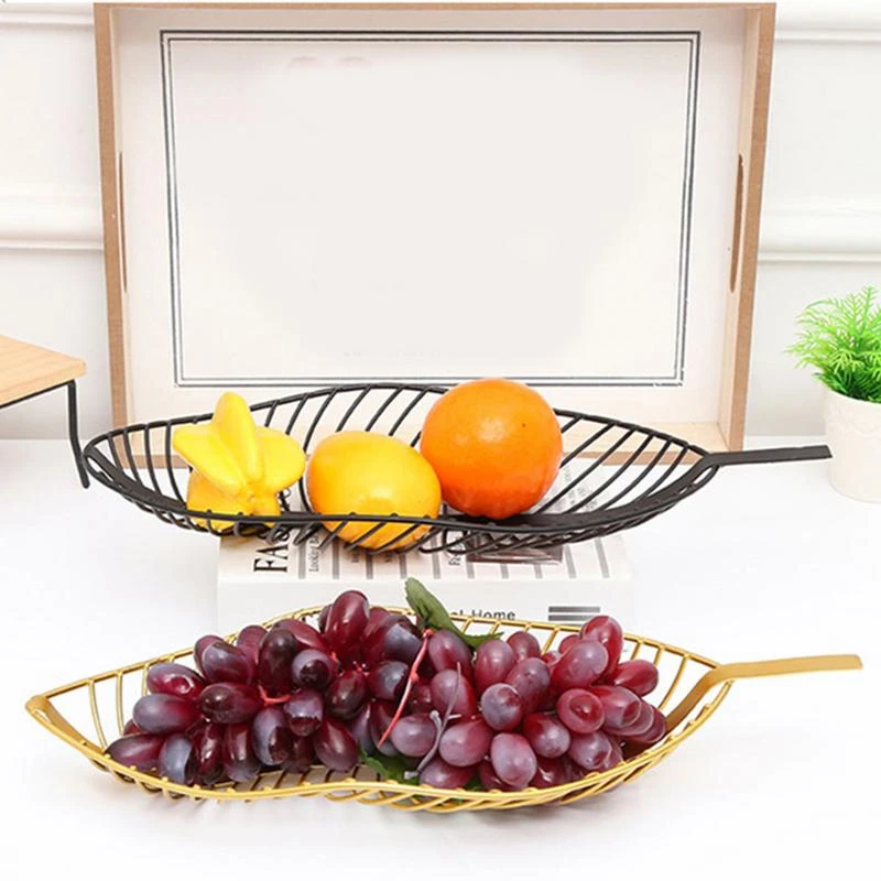 

INS Iron Art Gold Leaf Shaped Fruit Tray Creative Snack Bread Sundries Organizer Home Livingroom Table Decoration Storage Basket