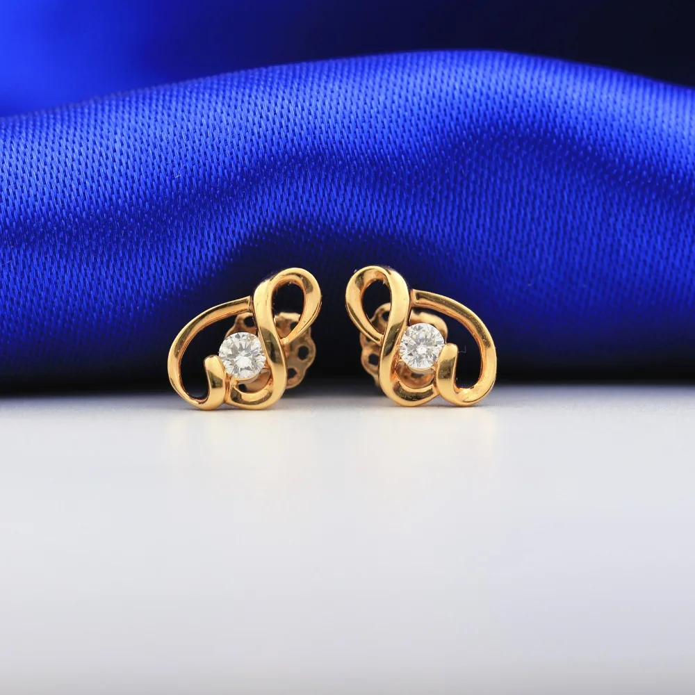 Круглые серьги-гвоздики LASAMERO 0.136CT из 18-каратного золота с натуральным