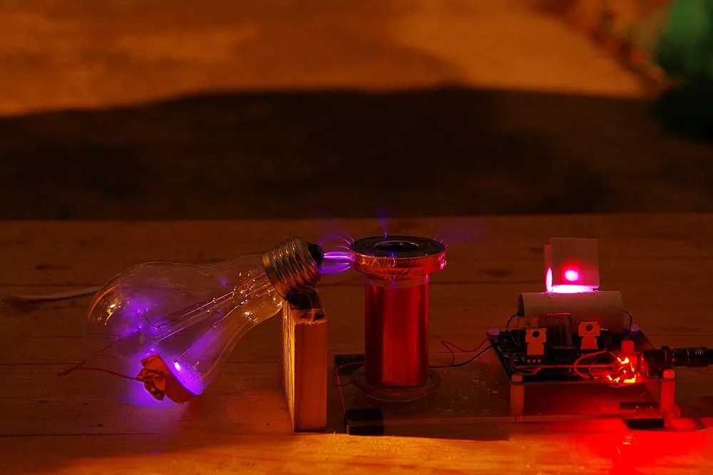 Tesla coil Удивительный мигающий генератор Маркс обучающий эксперимент|generator