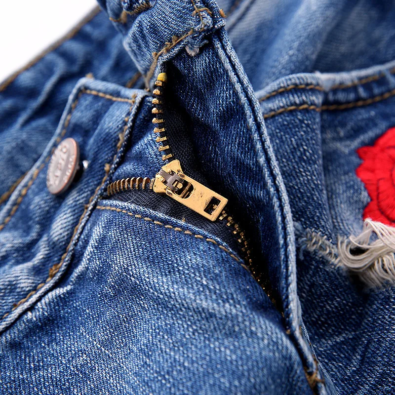 Женские джинсовые шорты с дырками большие размеры осень 2017 хлопковые вышитыми