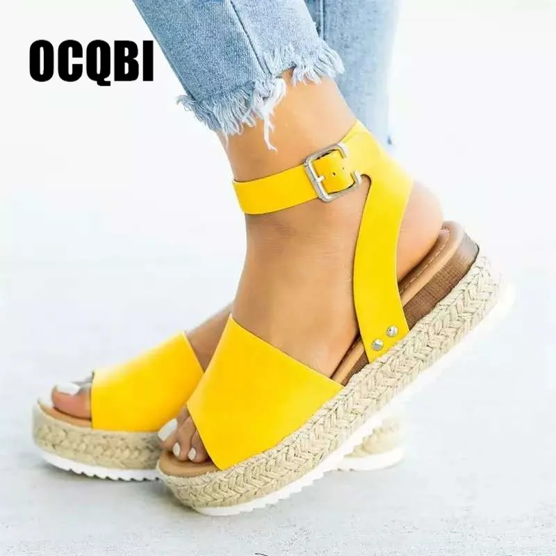 Женские сандалии-гладиаторы на плоской подошве желтые леопардовые сандалии со