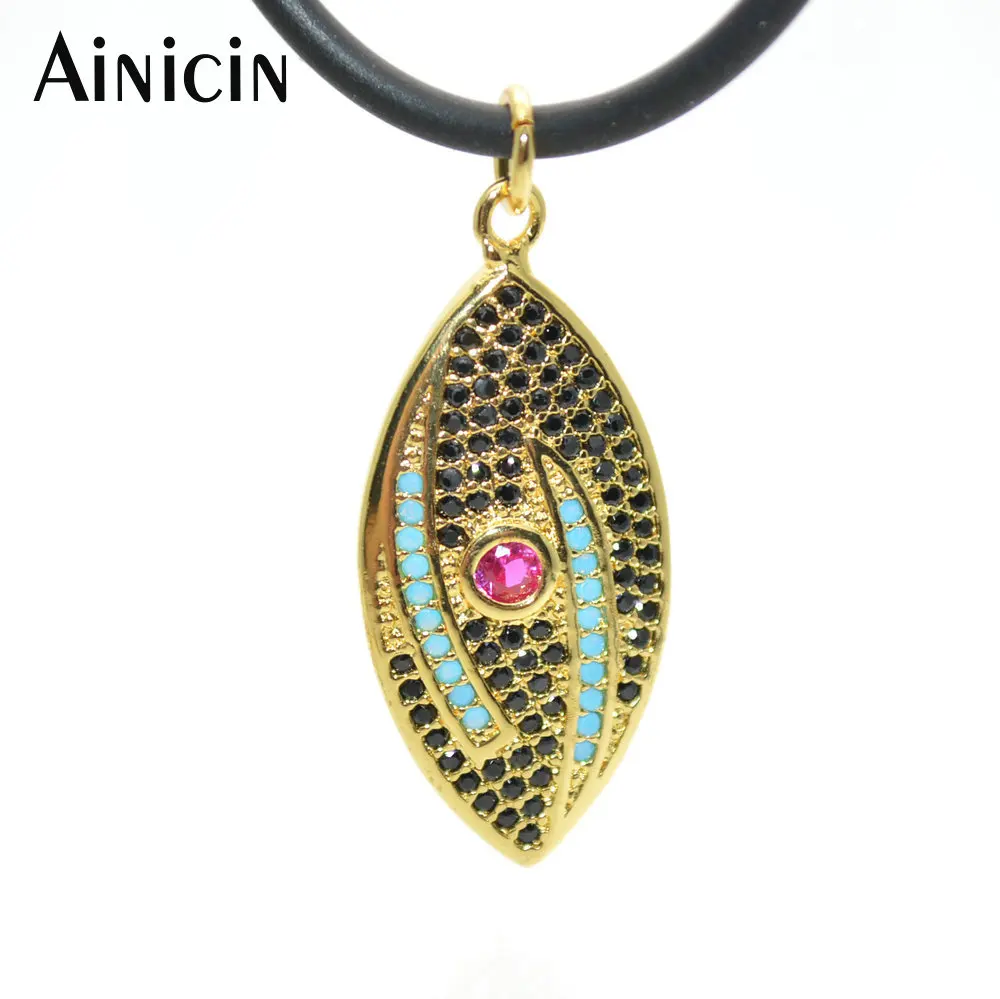 

10pcs New Arrival Horse Eye Shape Green And Black Rhinestone Setting Gold Color Pendants for Fashion Women Jewelry Necklace