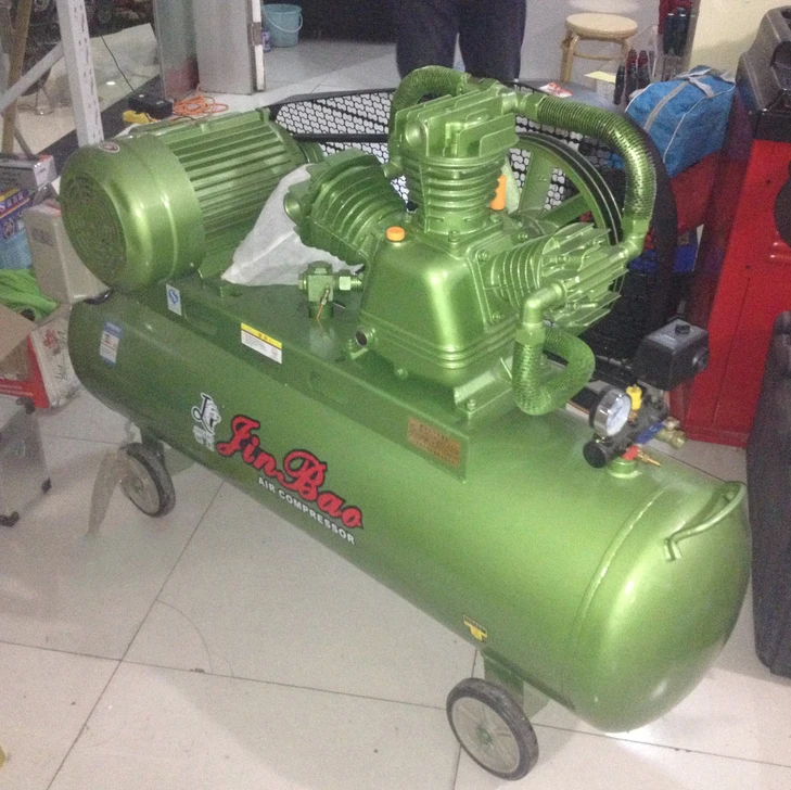 

Hot Sale Air Compressor Made in China Piston Type Air Compressor 230L Piston Compressor
