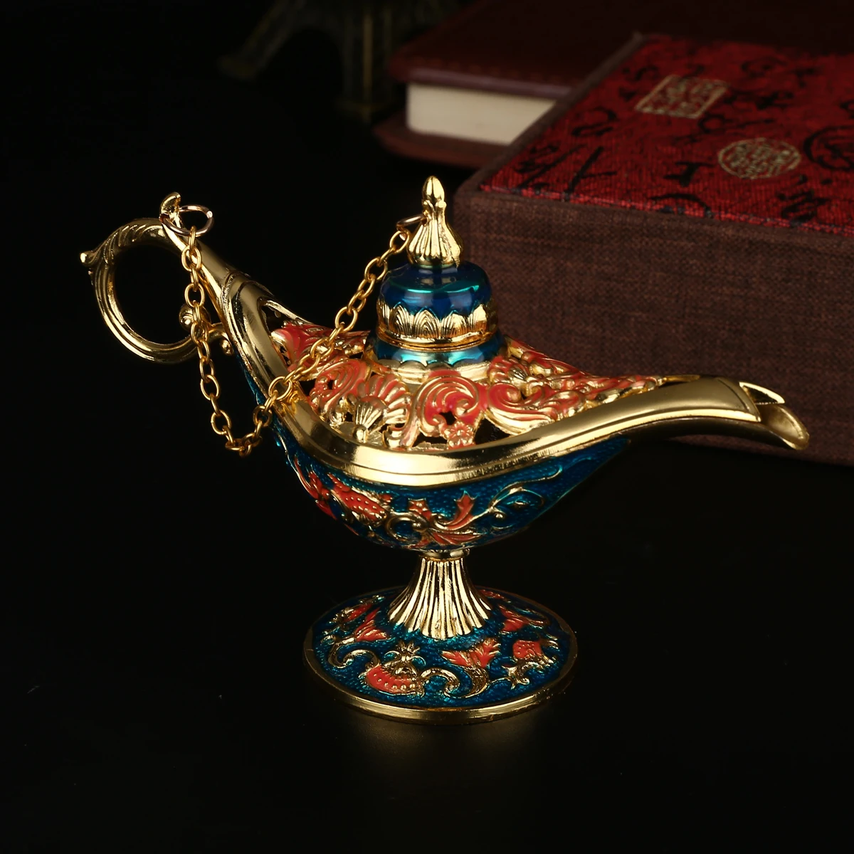 

Small Fairy Tales Retro Lamp Creative Censer Panto Genie Oil Lamp Zinc Alloy Decoration Craft Movie Cosplay Prop Crafts