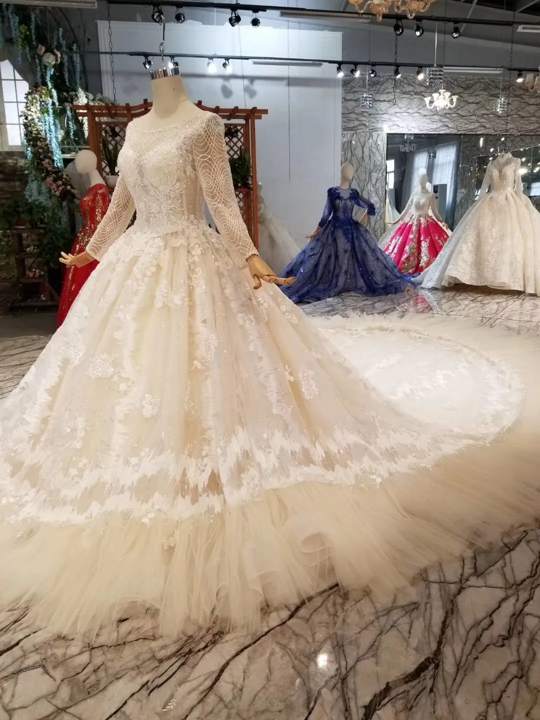 Свадебное платье цвета шампанского с кружевными кристаллами Vestido De Noiva