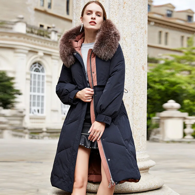 Женская длинная парка на утином пуху с натуральным меховым воротником теплая