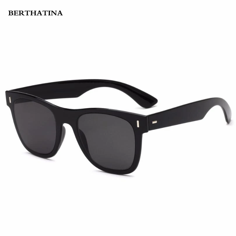 Женские солнцезащитные очки с заклепками BERTHATINA бежевые в винтажном стиле UV400 2018 |