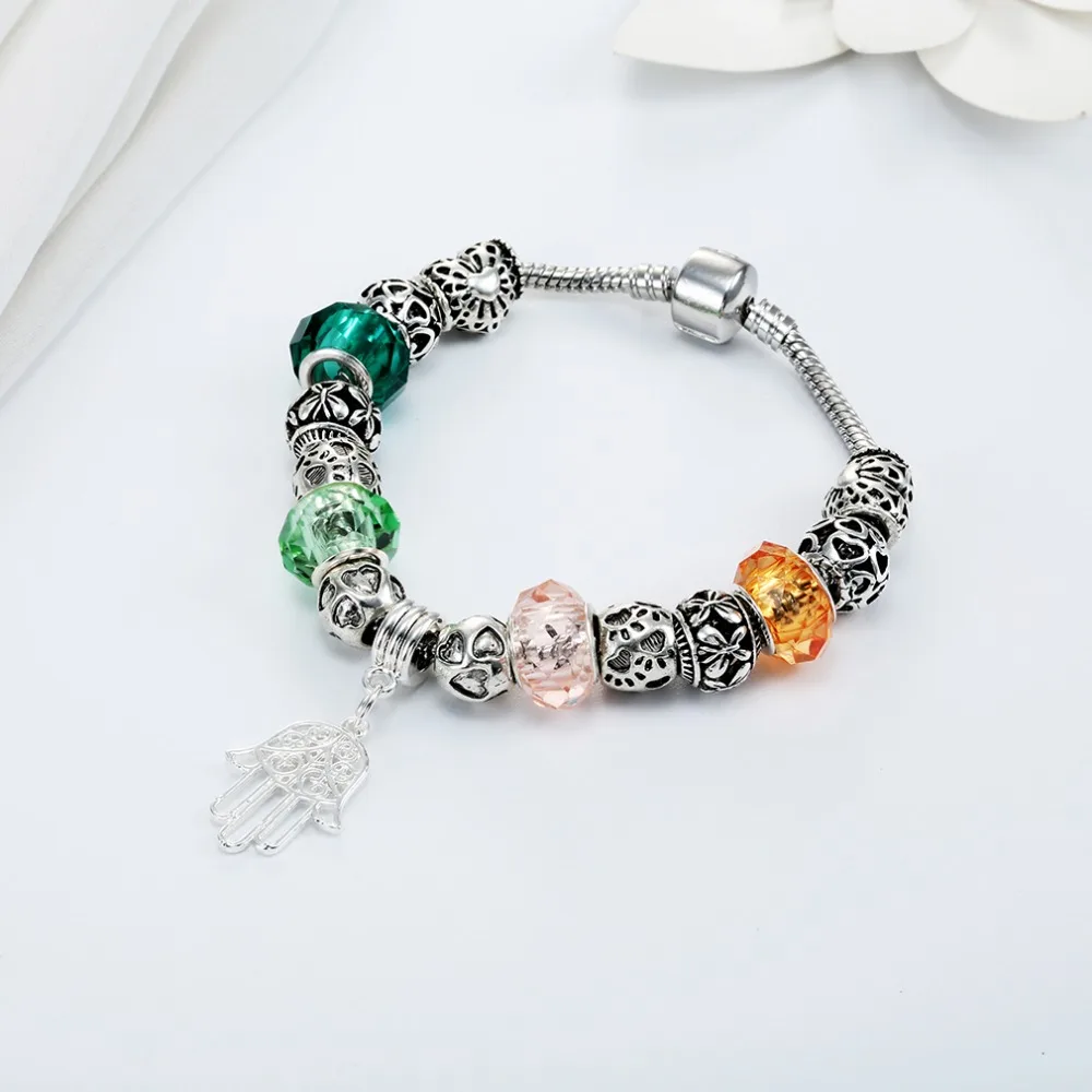 Женская подвеска с амулетом Хамса QIAMNI многоцветная Подвеска из муранского