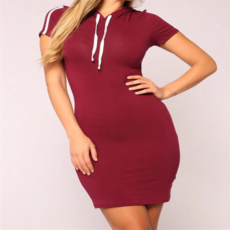 Летнее платье 2018 женский свитер с капюшоном коротким рукавом джемпер облегающее