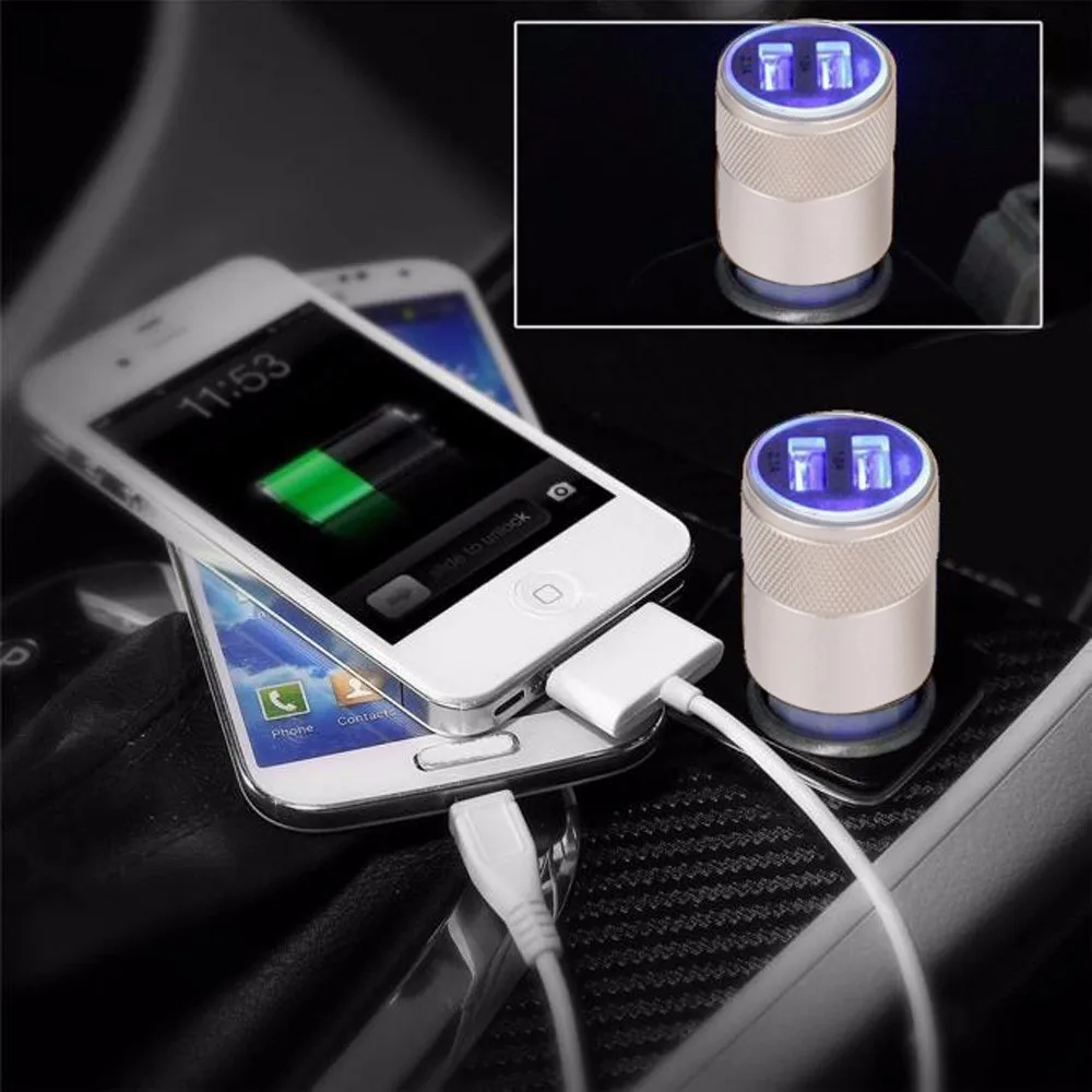 Универсальное автомобильное зарядное устройство с двумя usb портами 3 1 а синим