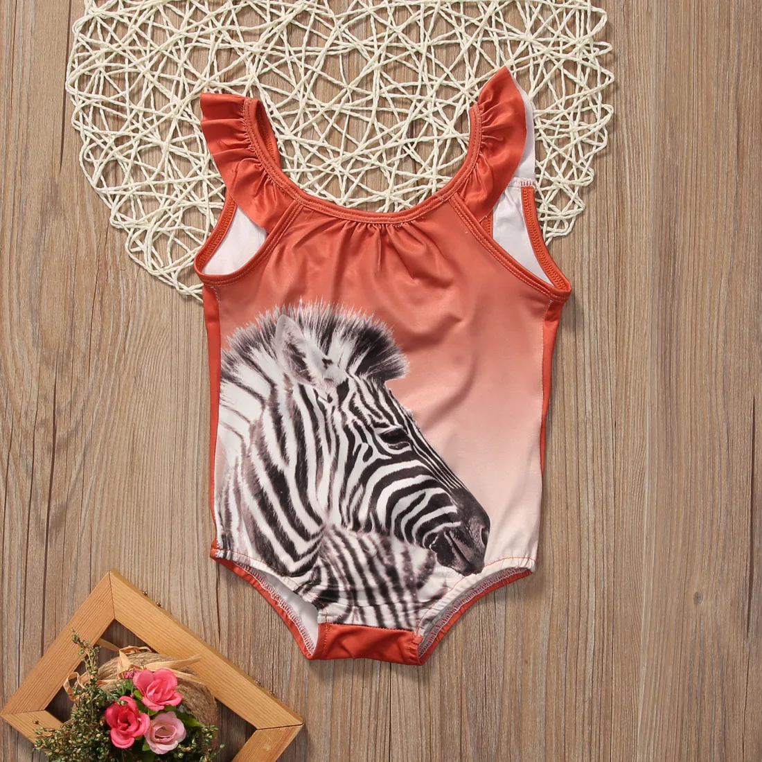 Цельный купальник с рюшами и рукавами зебры Новинка 2017 года летний детский для