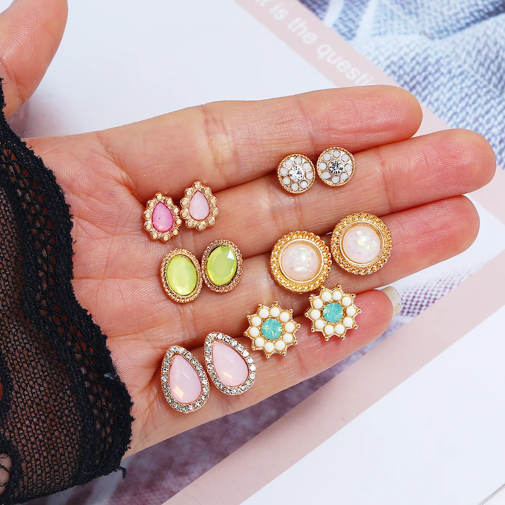 

Fashion Simple All-match Resin Gem Ornament Earrings 6 Pair/Set Women's Faux Pearl Water Drops Flowers Assorted Earrings Set