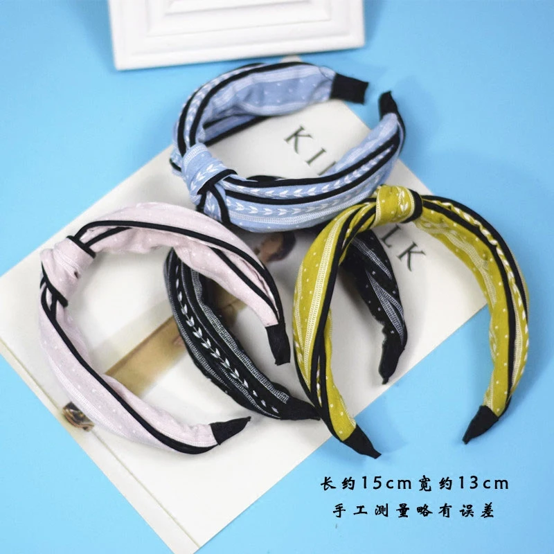 Autumn and winter hair accessories High-end simple leaf stripe middle knot headband Retro wide edge skid |