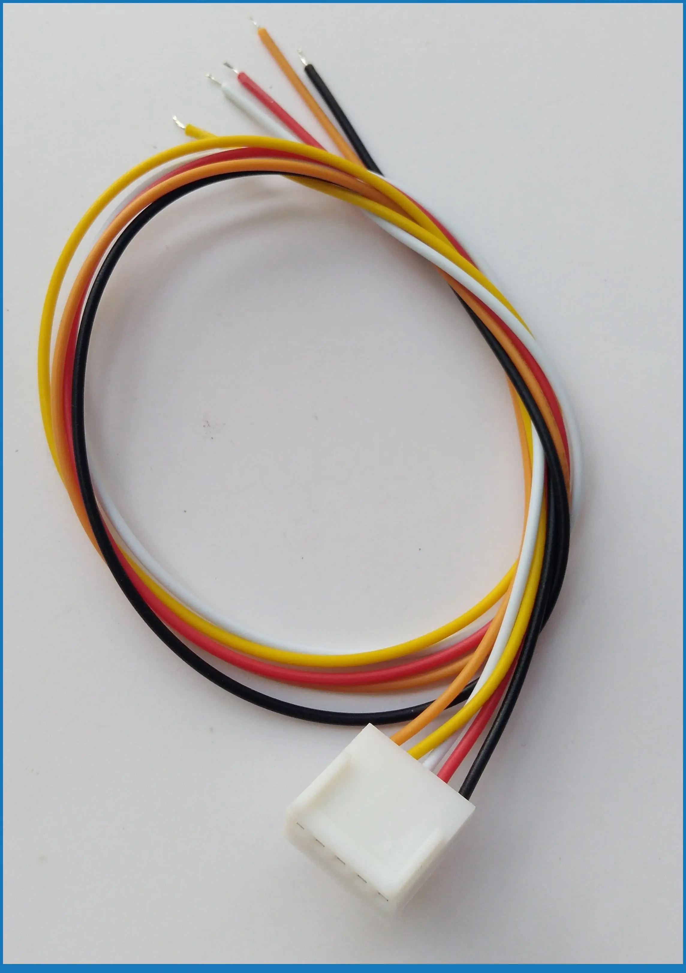 200 шт. 2510 2 54 мм Шаг 5-контактный Гнездовой разъем с 26AWG 300 Приводной кабель |