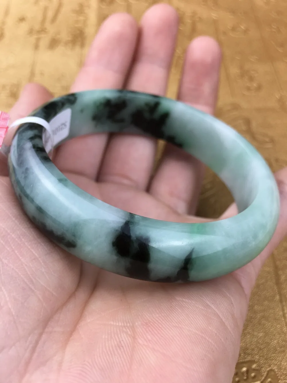 Браслет Jadeite из натурального материала два цвета: темно-зеленый 54-61 мм браслет с