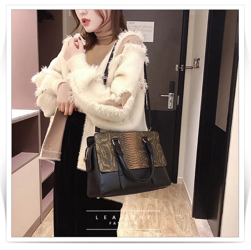Fashion Serpentine Pattern Women Handbag Big Snake Skin PU Leather Crossbody Female Bag Brown Green Sac Femme Large Shoulder Bag