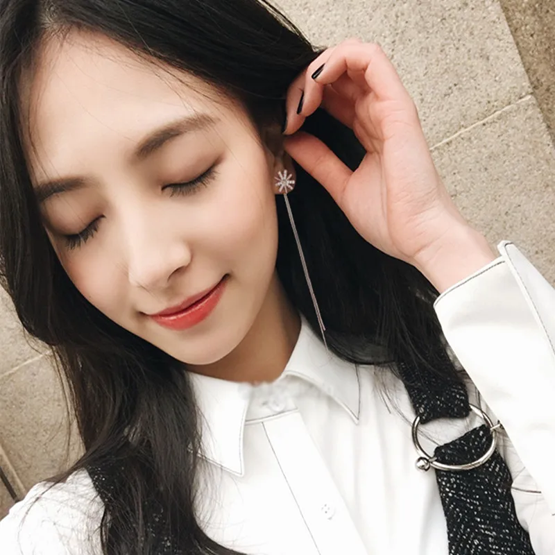 

S925 silver needle temperament long pendant female personality simple tide earrings sterling silver snowflakes anti-allergic ear