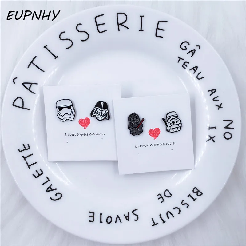 EUPNHY/1 пара сережек с рисунком из мультфильма «Звездные войны» для женщин и девочек, темно-воин и штурмовик, серьги-гвоздики, рождественские подарки, ювелирные изделия