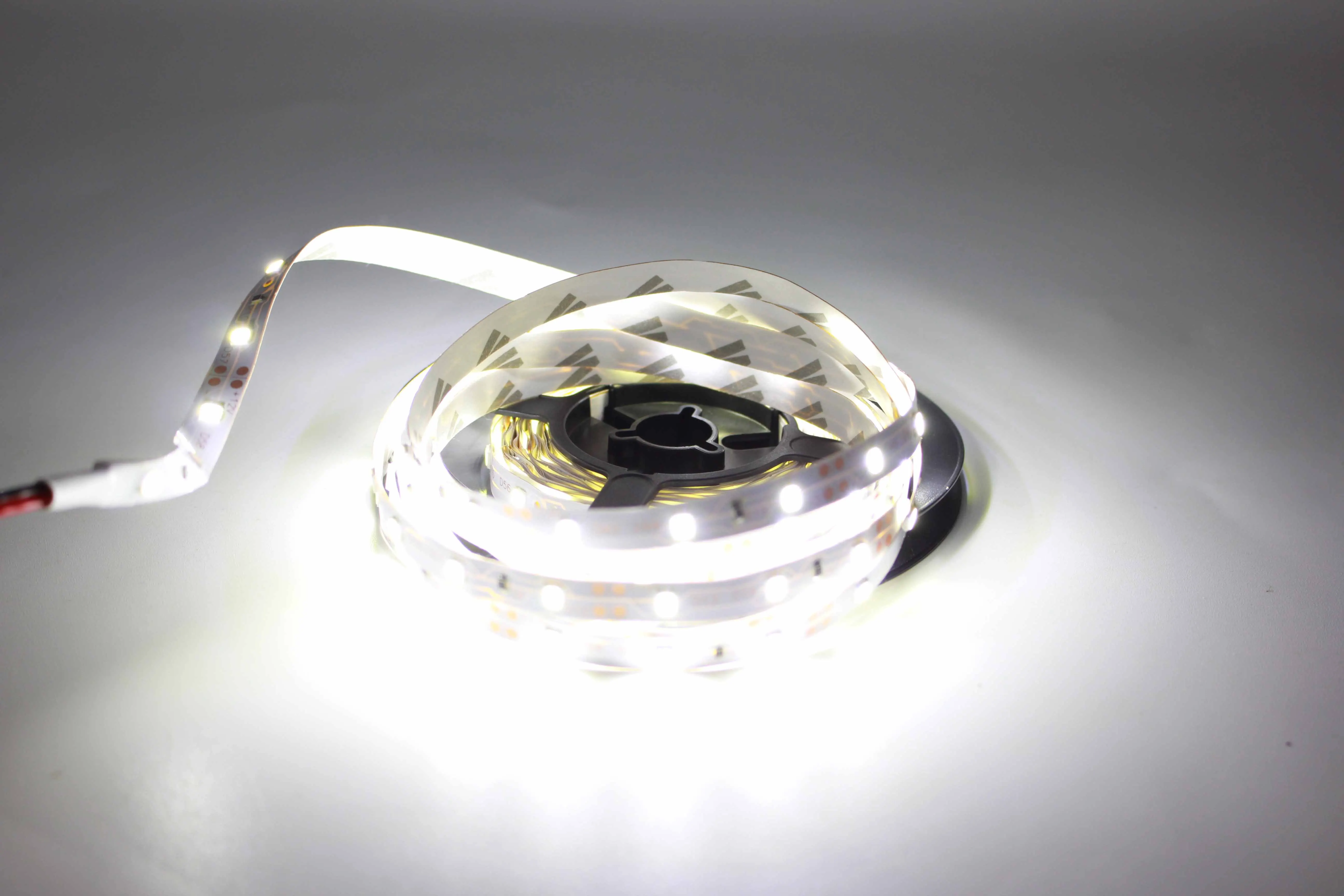 Светодиодная лента 2835 SMD 240 светодиодный s/m 5 м 300/600/1200 светодиодный s DC12V высокий яркий гибкий светодиодный ленточный светильник теплый белый/холодный белый