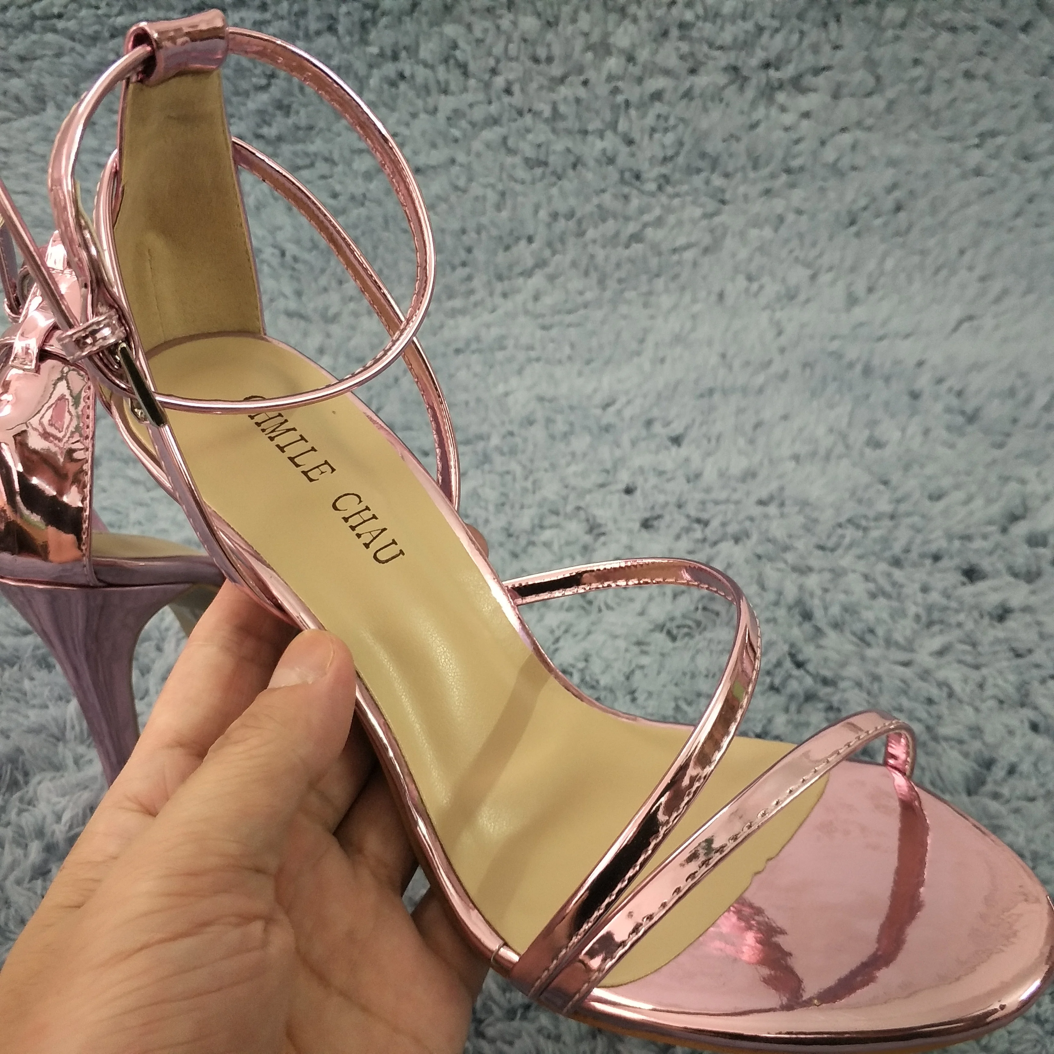 Женские босоножки на тонком высоком каблуке шпильке пикантные женские вечерние